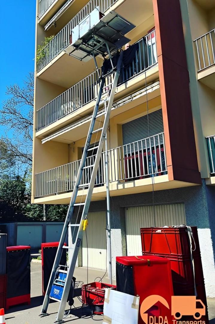 Location monte-meubles Alpes-Maritimes